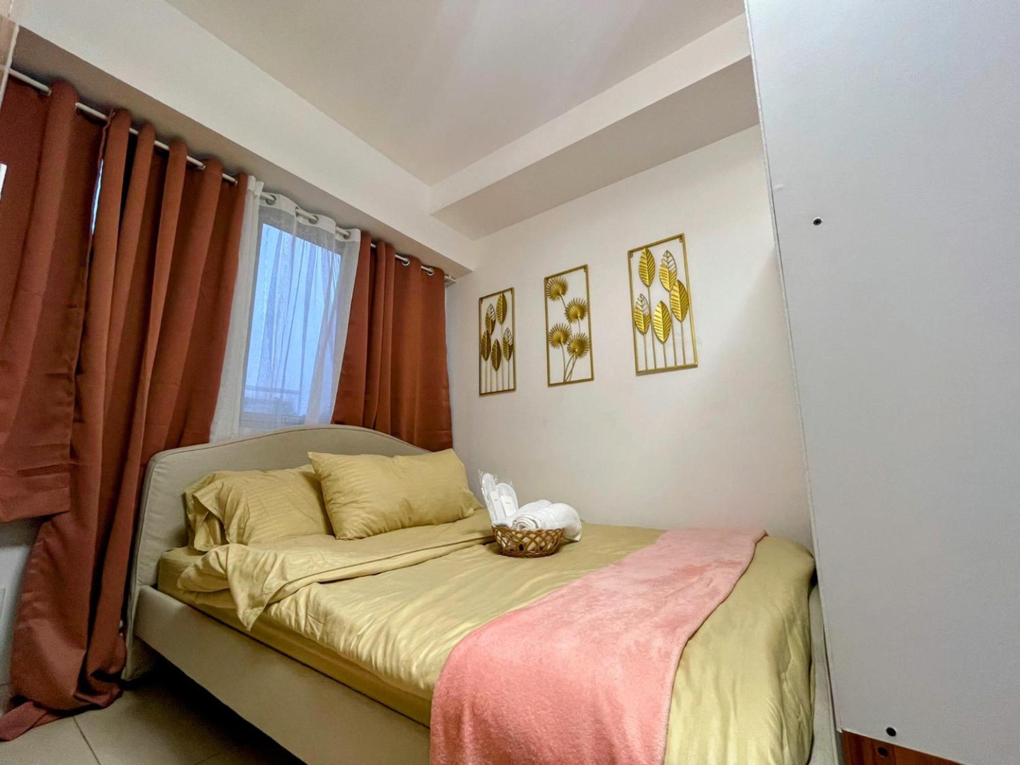 Acellyne'S Suites At The Residences At Commonwealth By Century Quezon City Cameră foto