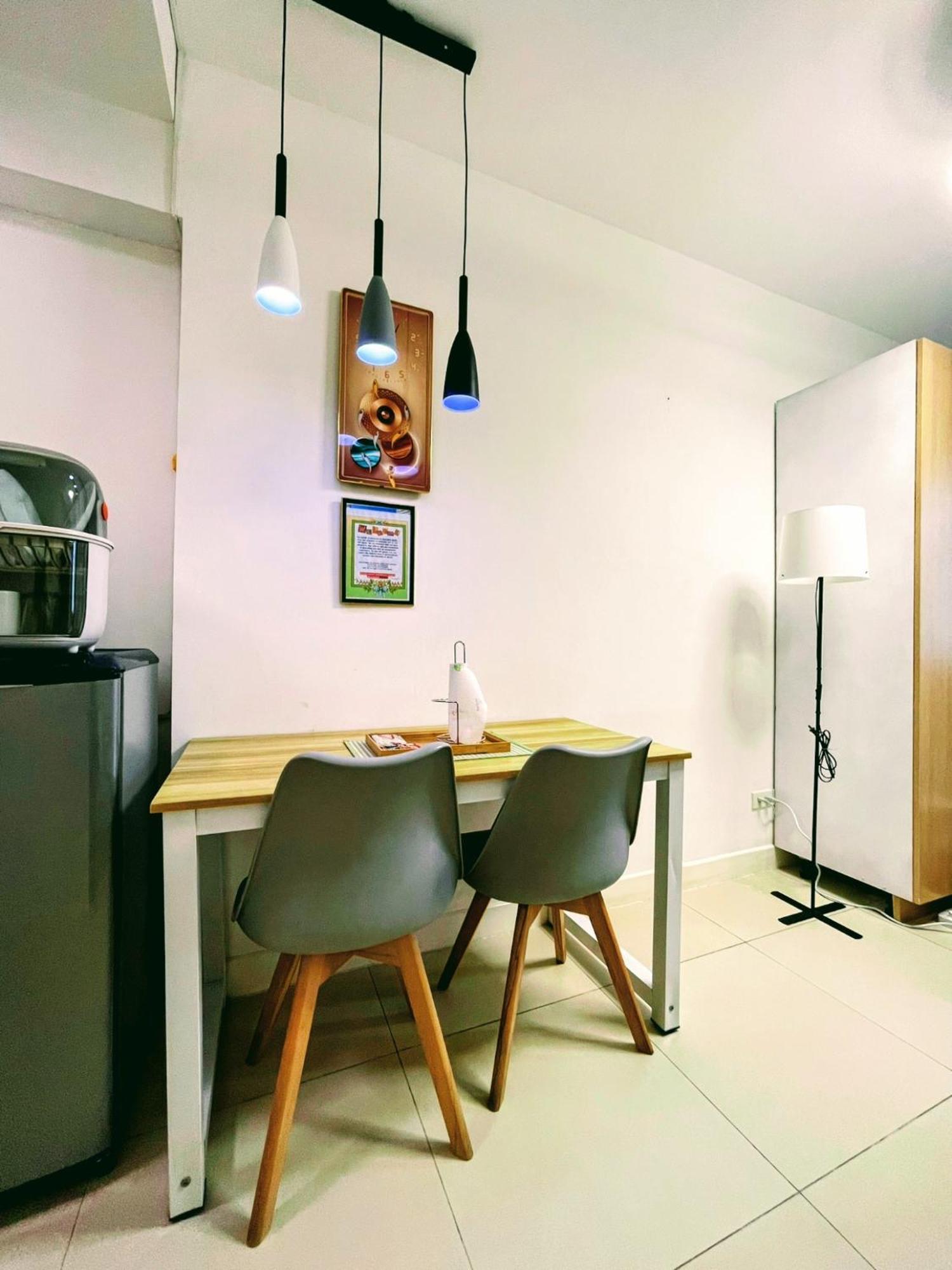 Acellyne'S Suites At The Residences At Commonwealth By Century Quezon City Cameră foto