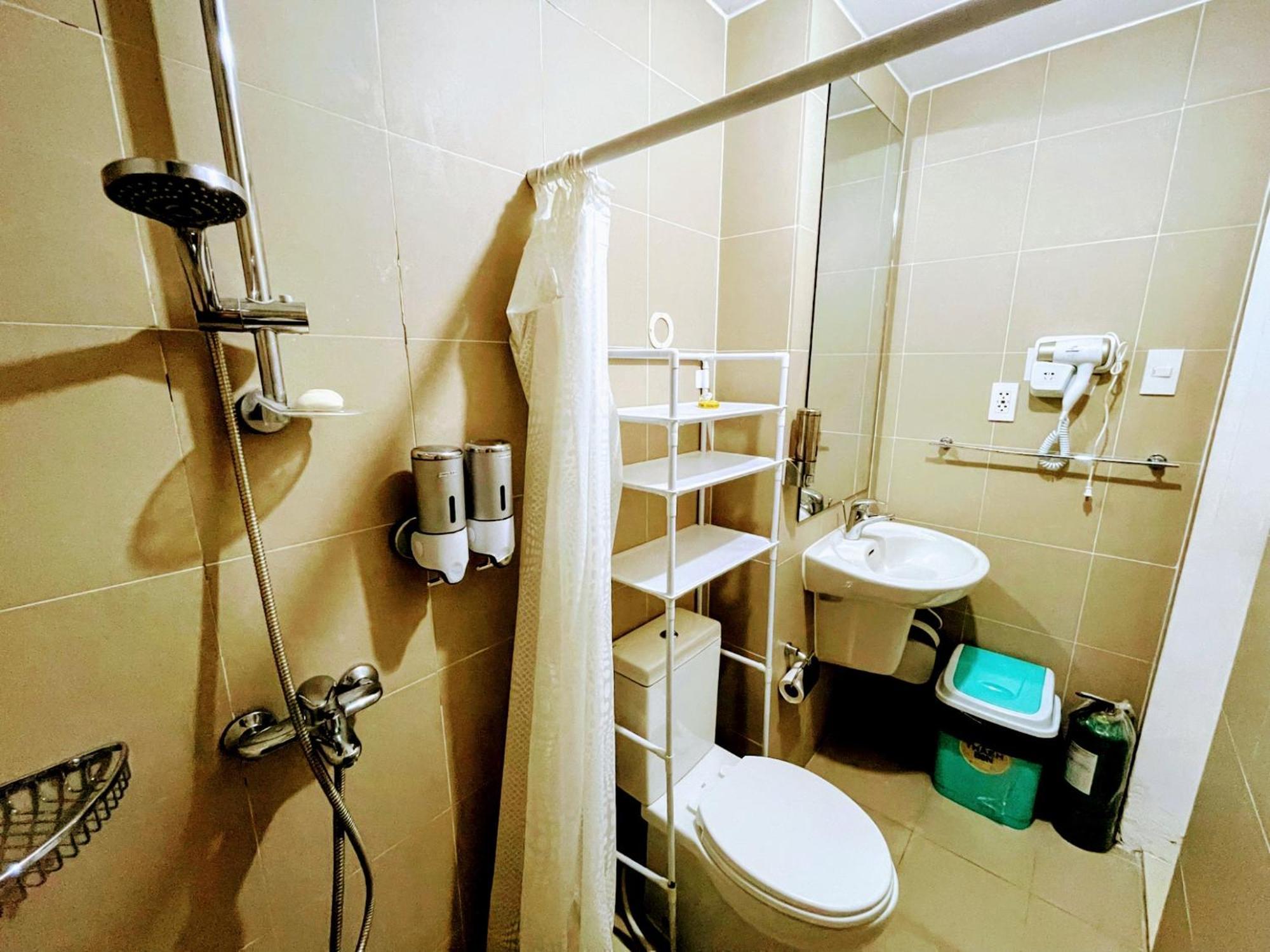 Acellyne'S Suites At The Residences At Commonwealth By Century Quezon City Cameră foto