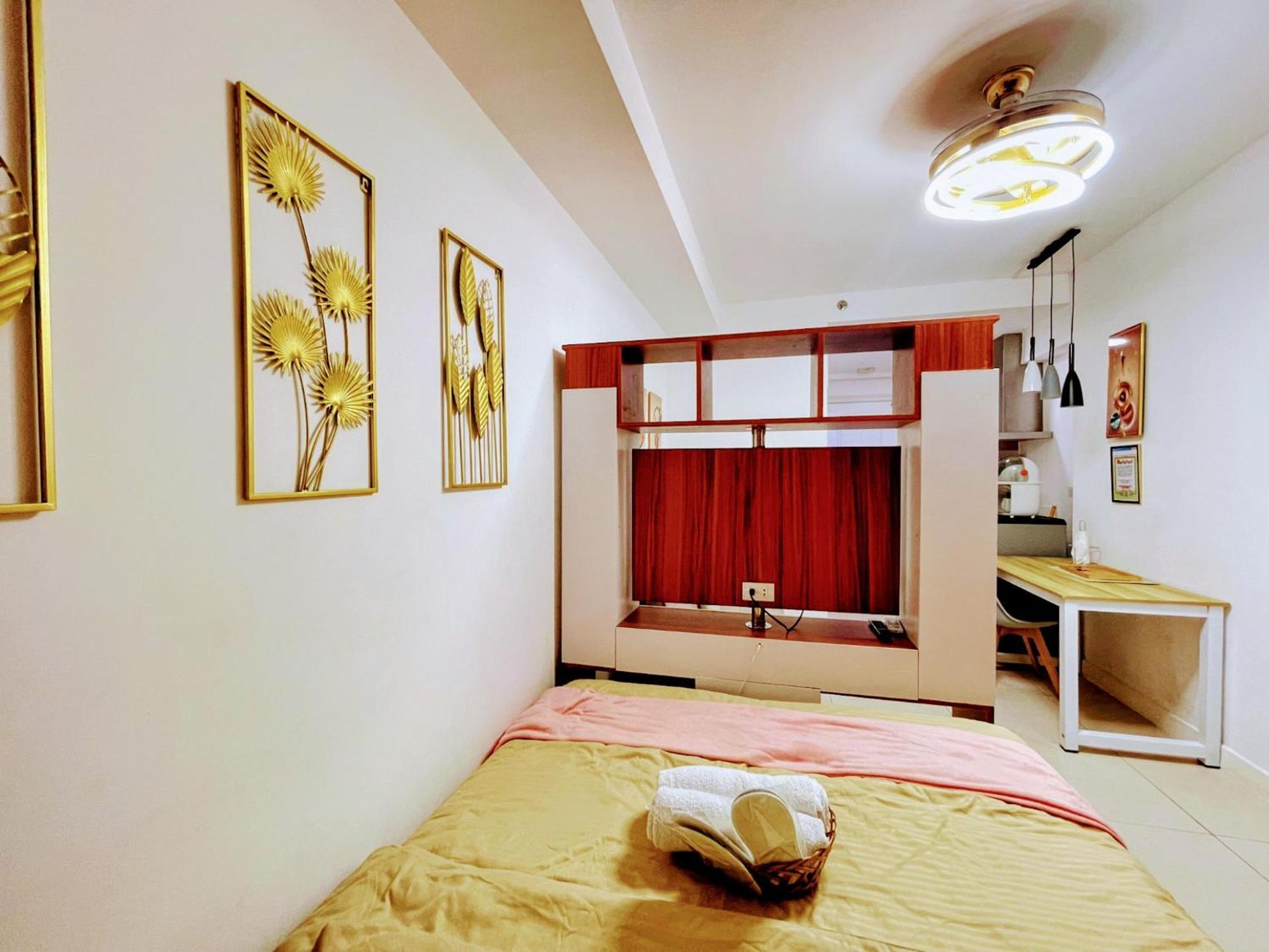 Acellyne'S Suites At The Residences At Commonwealth By Century Quezon City Cameră foto