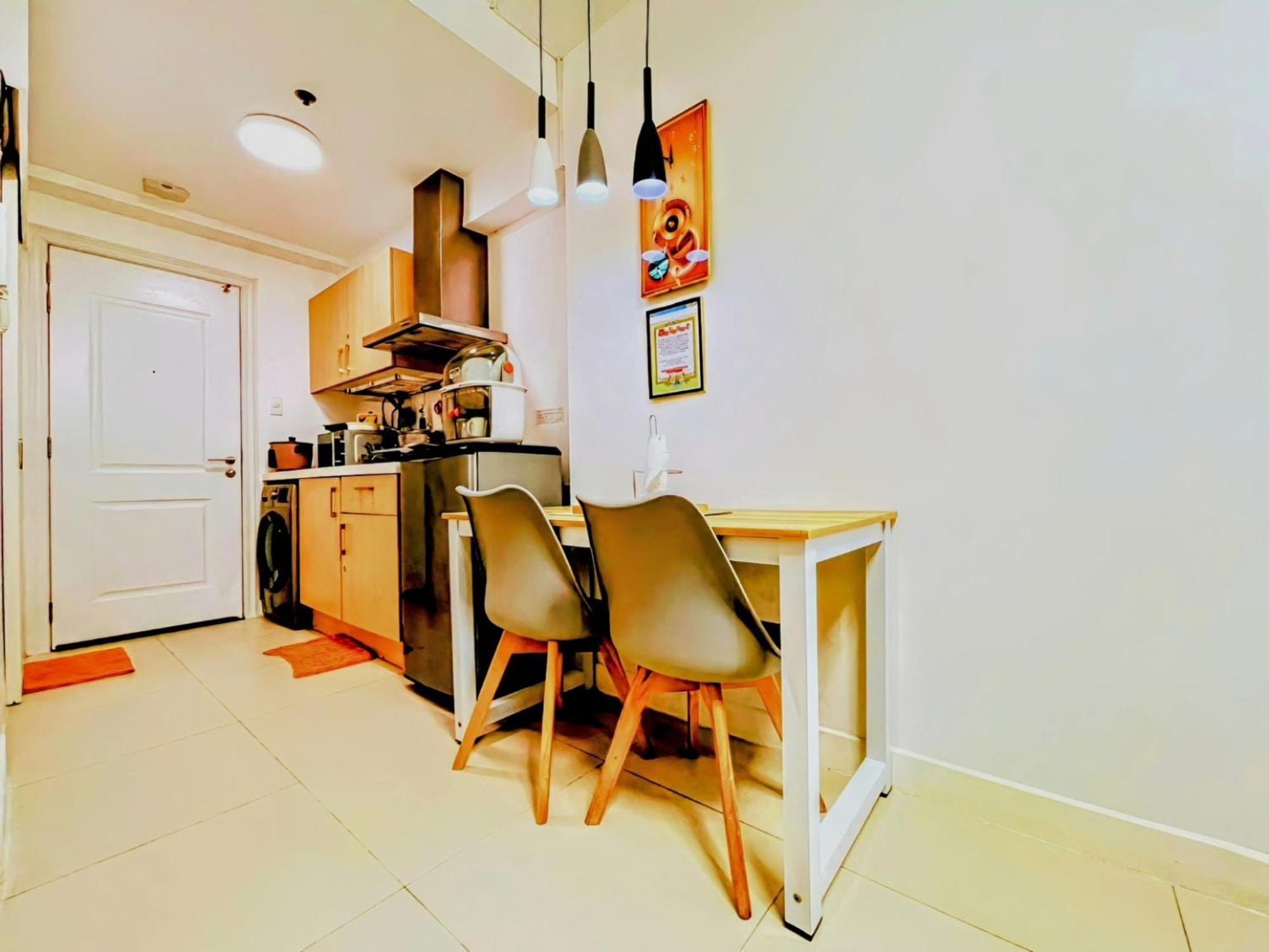 Acellyne'S Suites At The Residences At Commonwealth By Century Quezon City Cameră foto